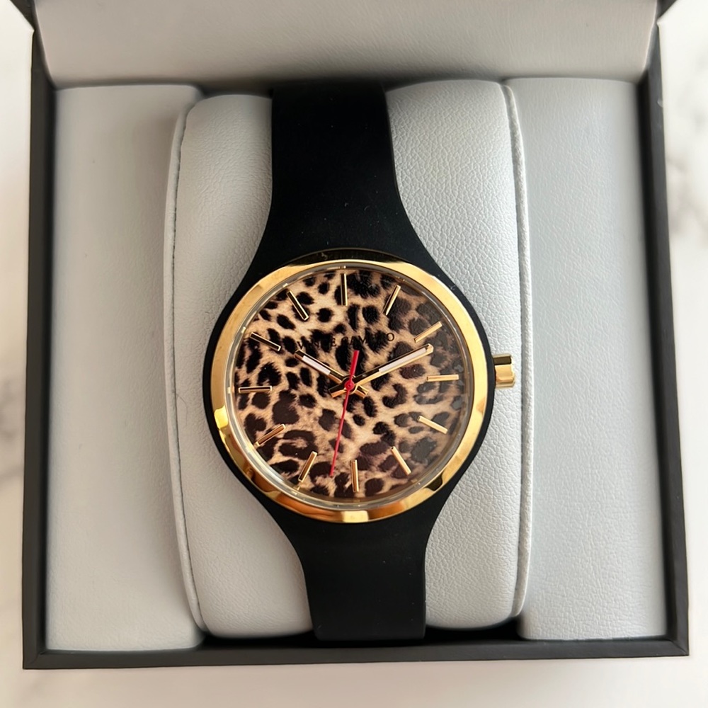 NWT Vince Camuto, women’s leopard black silicone strap watch